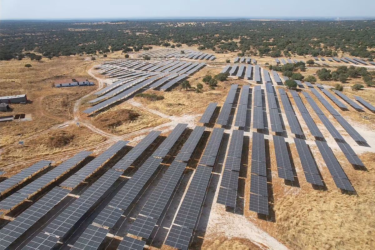 Energía solar en Portugal: récord histórico de potencia en 2026